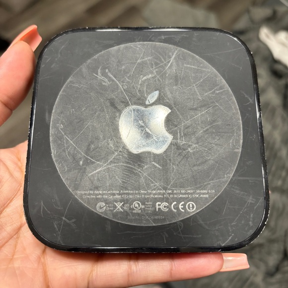 APPLE TV - Picture 3 of 3